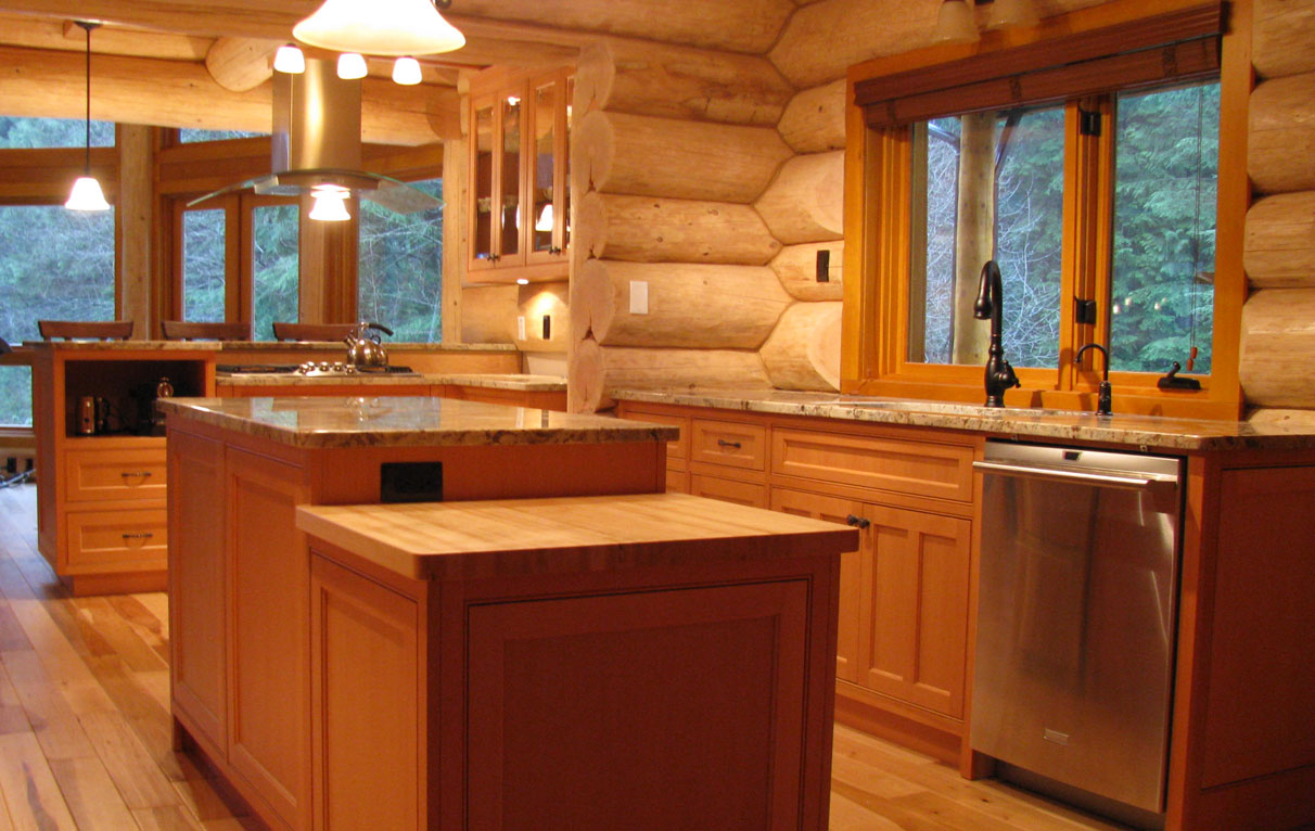 Log Home Kitchen Features Vertical Grain Douglas Fir Cabinets
