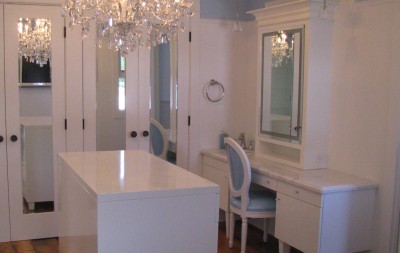 custom make up desk